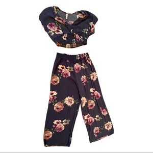 Women’s 2-Piece Set